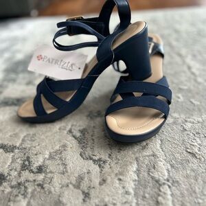 Women's Navy Sandals